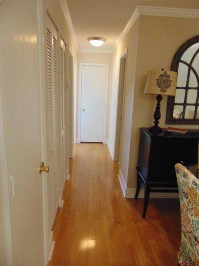 W2 Ocean Walk Resort Upstairs 2 Bed King And Two Twins Next To Back Pool St. Simons Island Exterior photo
